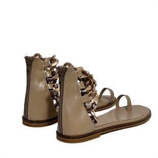 Zincirli 1 Cm Topuklu Sandalet