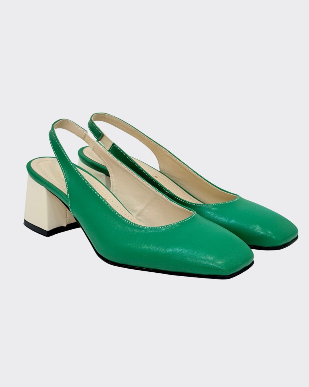 Arkası Açıık Kalın Topuklu Tasarım Ayakkabı