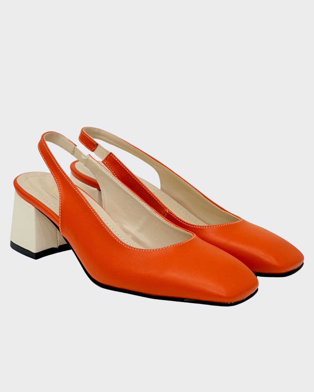 Arkası Açıık Kalın Topuklu Tasarım Ayakkabı