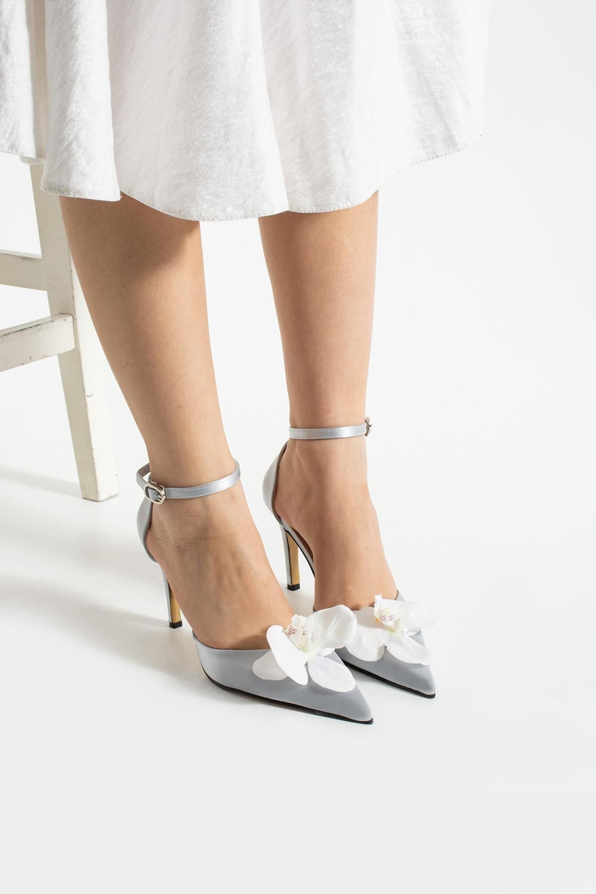 Çiçek Tasarımlı Rahat Stiletto