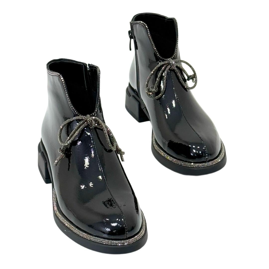 Gerçek Taş Detaylı Tasarım Bot