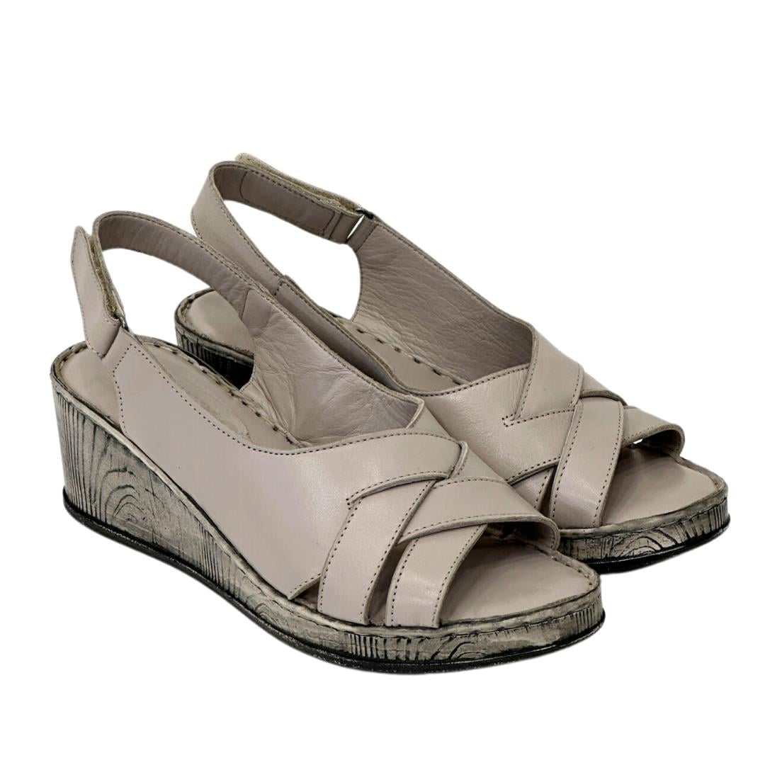 Hakiki Deri Yumuşaçık Tabanlı Sandalet