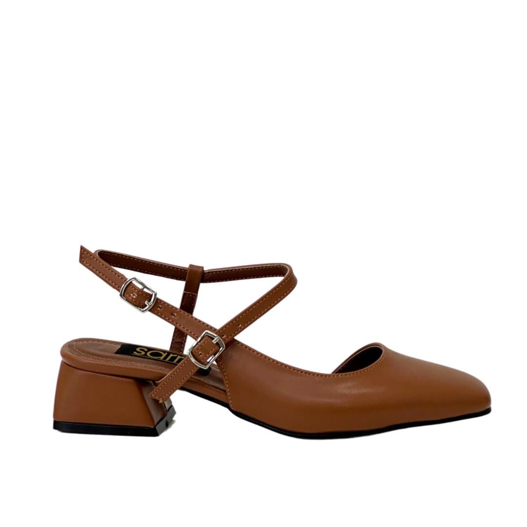 Kut Burunlu 4 Cm Kalın Topuklu Bantlı Ayakkabı