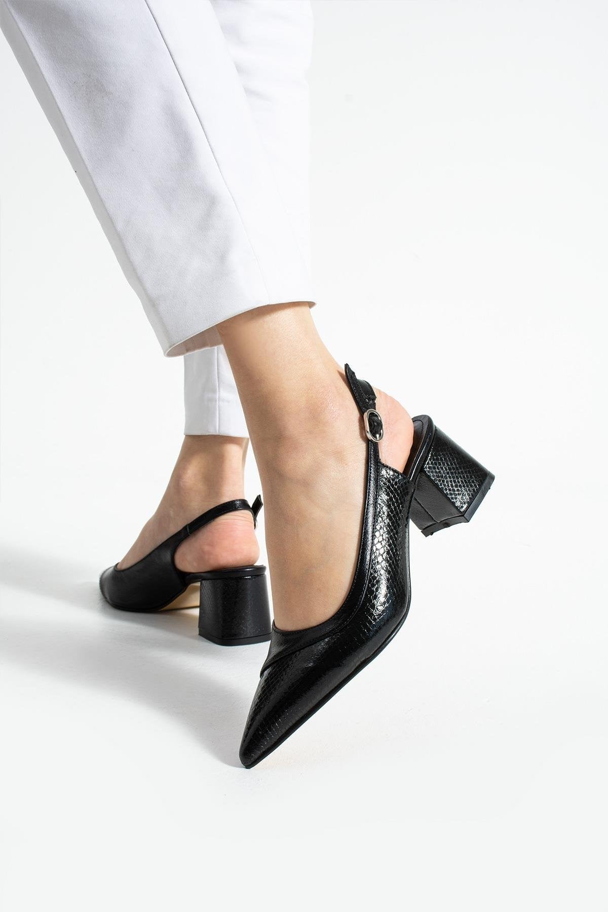 Yılan Detaylı 6 Cm Kalın Topuklu Tasarım Rahat Stiletto