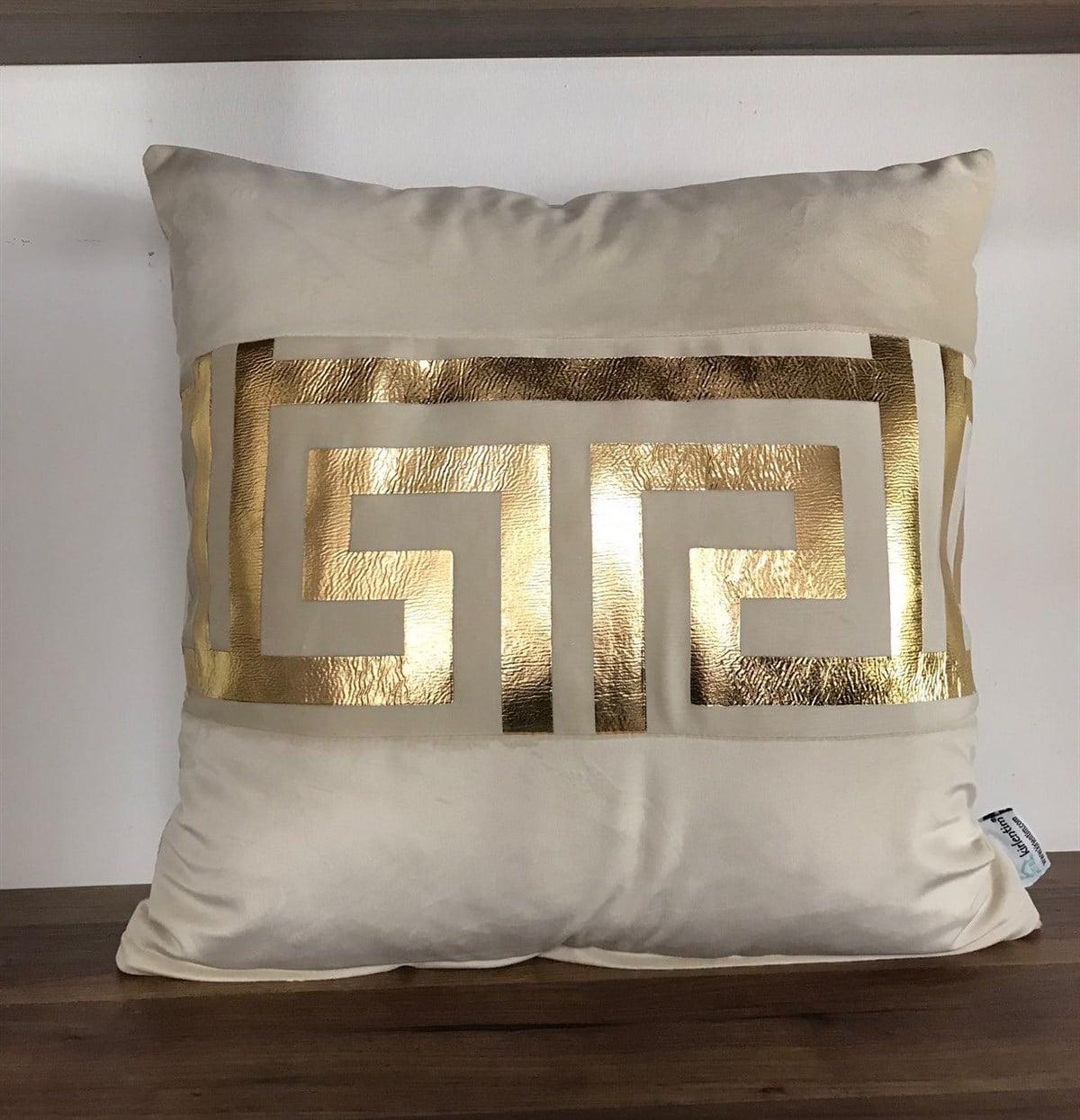 BEJ KADİFE ORTADA ENİNE LABİRENT DESEN GOLD VARAK BASKILI