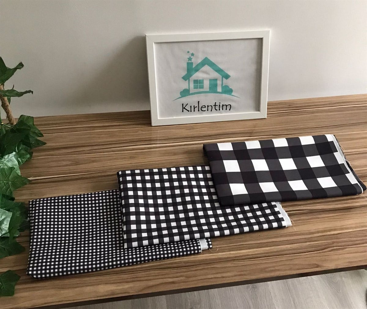  K983V13 SİYAH EKOSE-DÜZ KOMBİNİ KUMAŞ