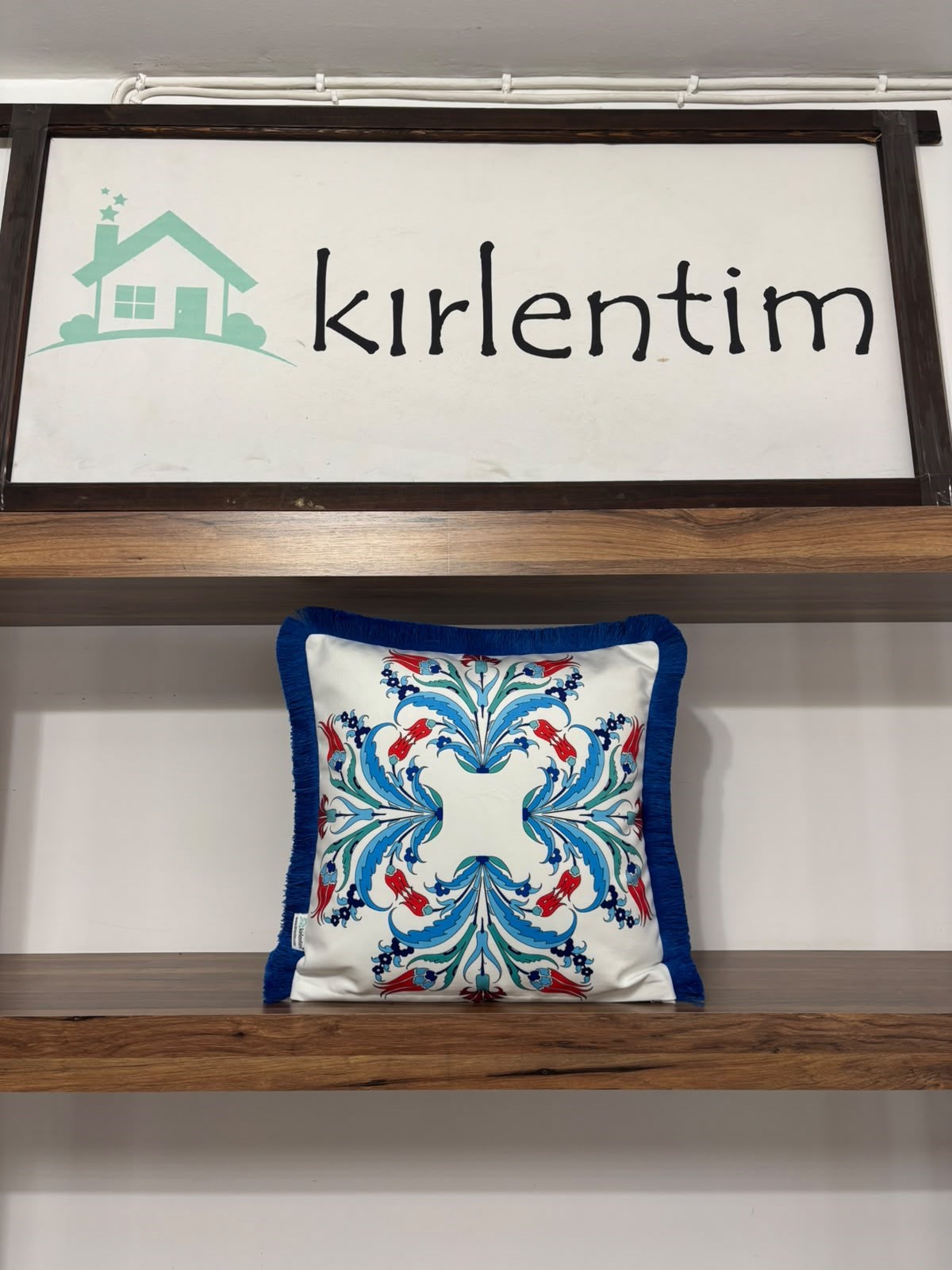 E218 TÜRK MOTİFLİ PÜSKÜLLÜ KIRLENT