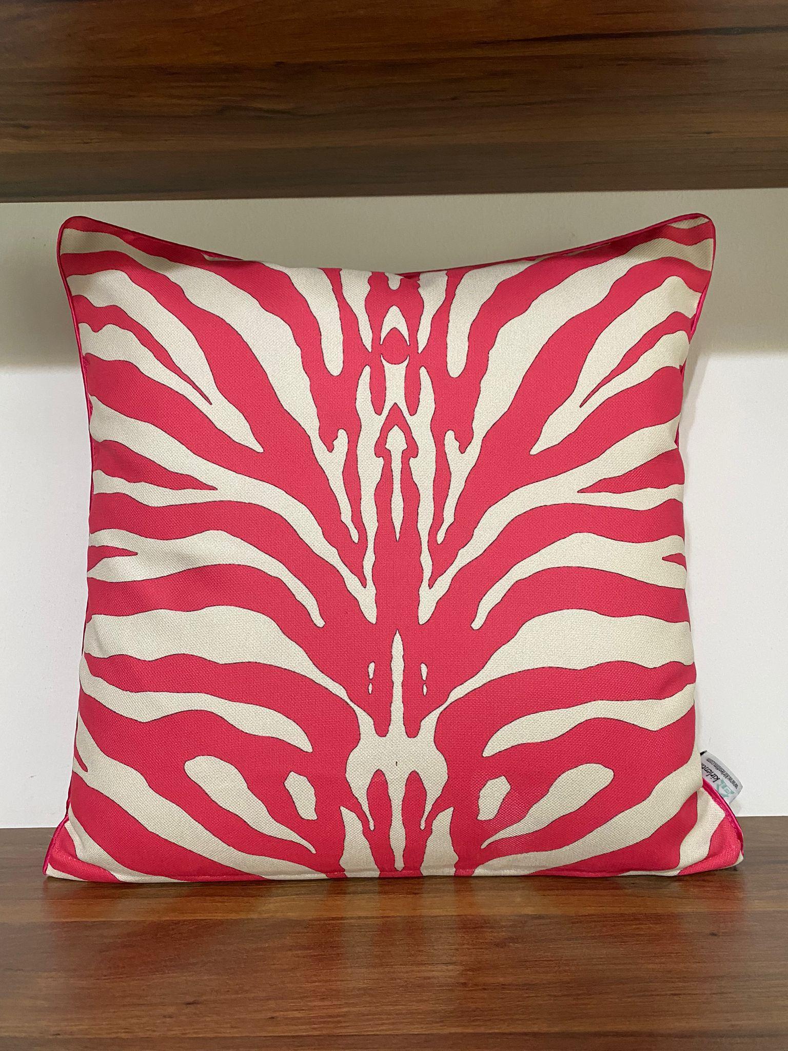 E714 FUŞYA-KREM ZEBRA DESEN