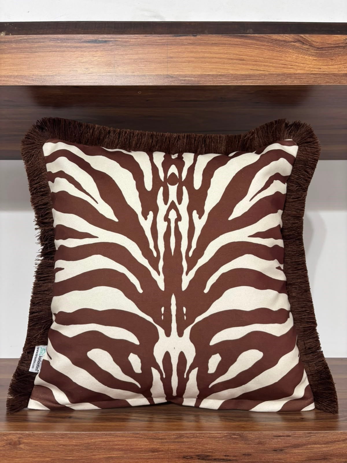 E714 PÜSKÜLLÜ KAHVE-KREM ZEBRA DESENLİ KIRLENT