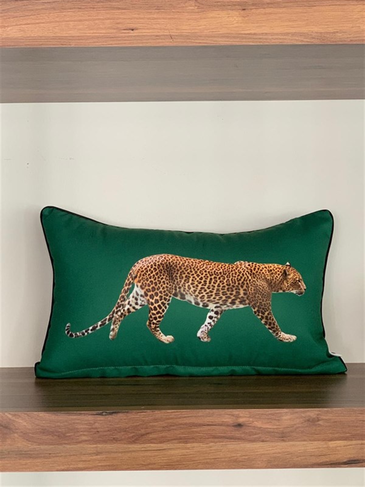 E812 YEŞİL ZEMİN BİYELİ LEOPAR