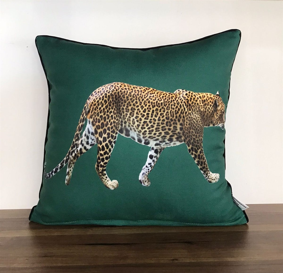 E812A YEŞİL ZEMİN SİYAH BİYELİ LEOPAR