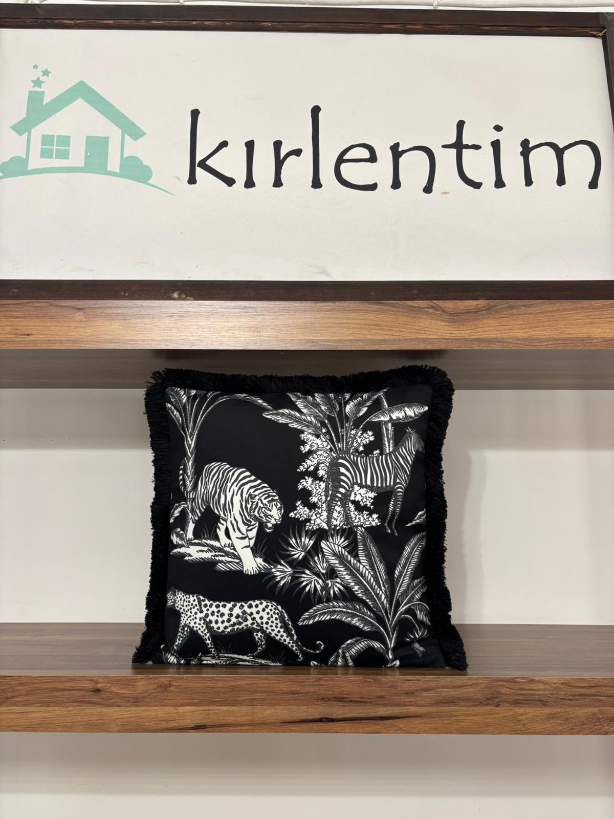 H1219 SİYAH ZEMİN TROPİKAL DESENLİ PÜSKÜLLÜ KIRLENT