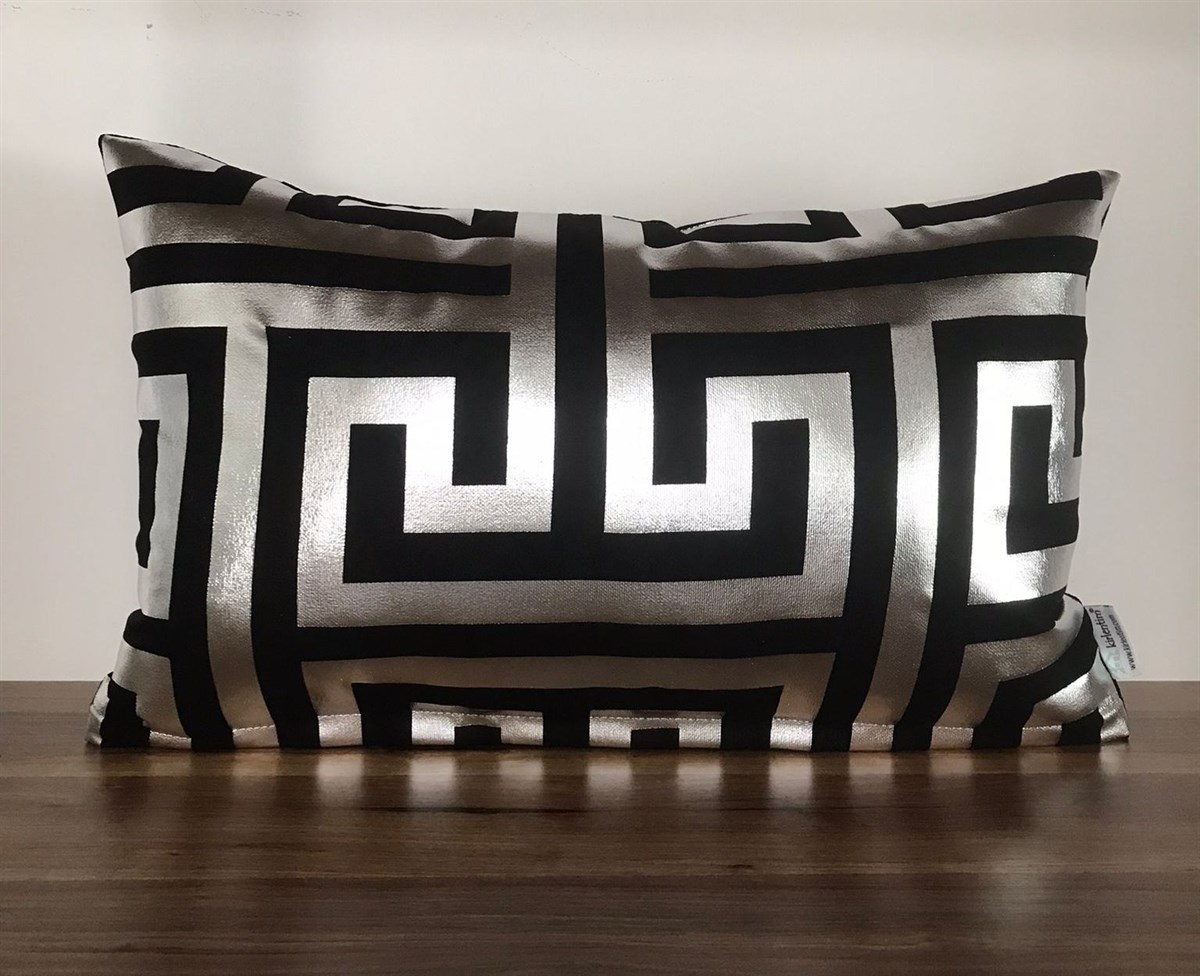 SİYAH ZEMİN LABİRENT DESEN GÜMÜŞ VARAK BASKILI-5030