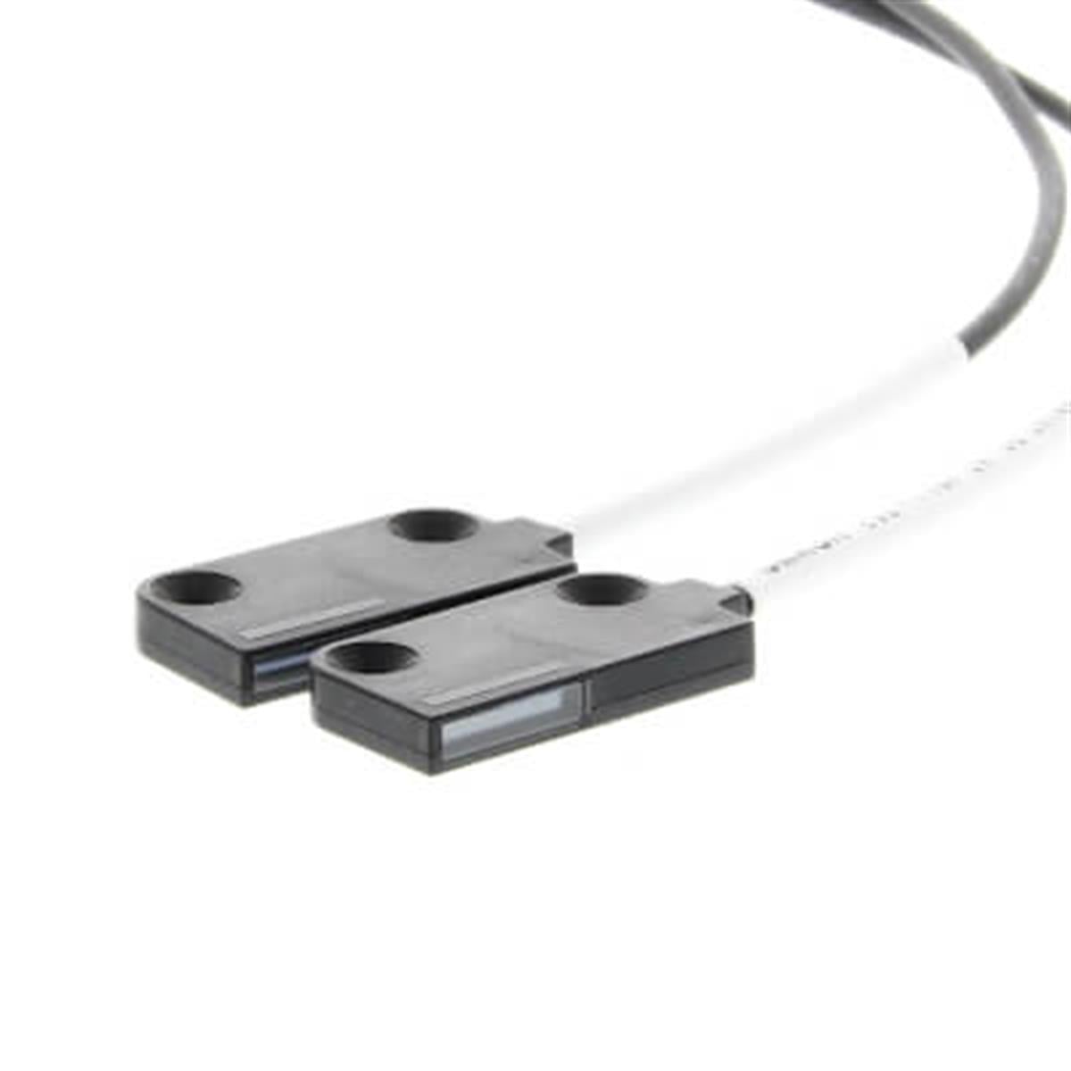 Omron E32-T16P 2M
