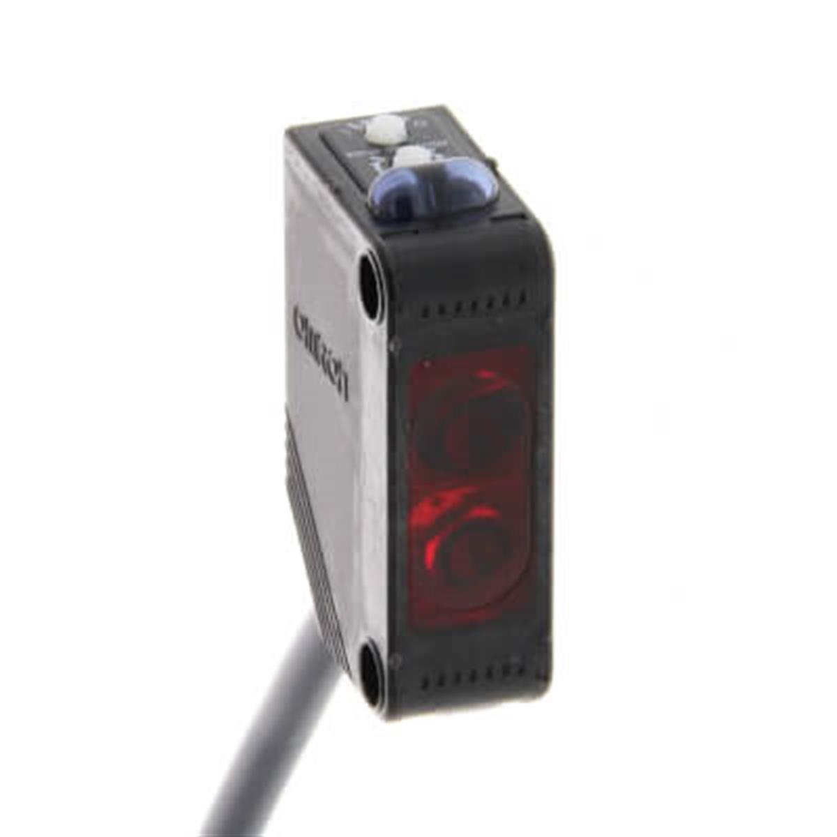 Omron E3Z-L81 2M