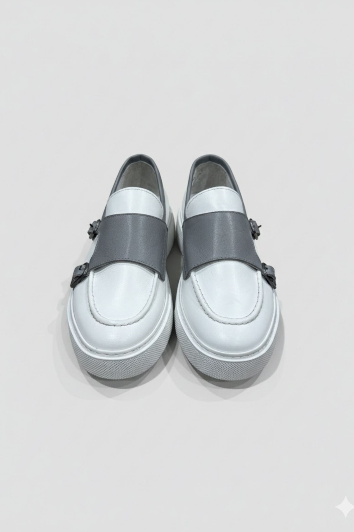 Beyaz Tokalı Sneaker Erkek Ayakkabı HT2075