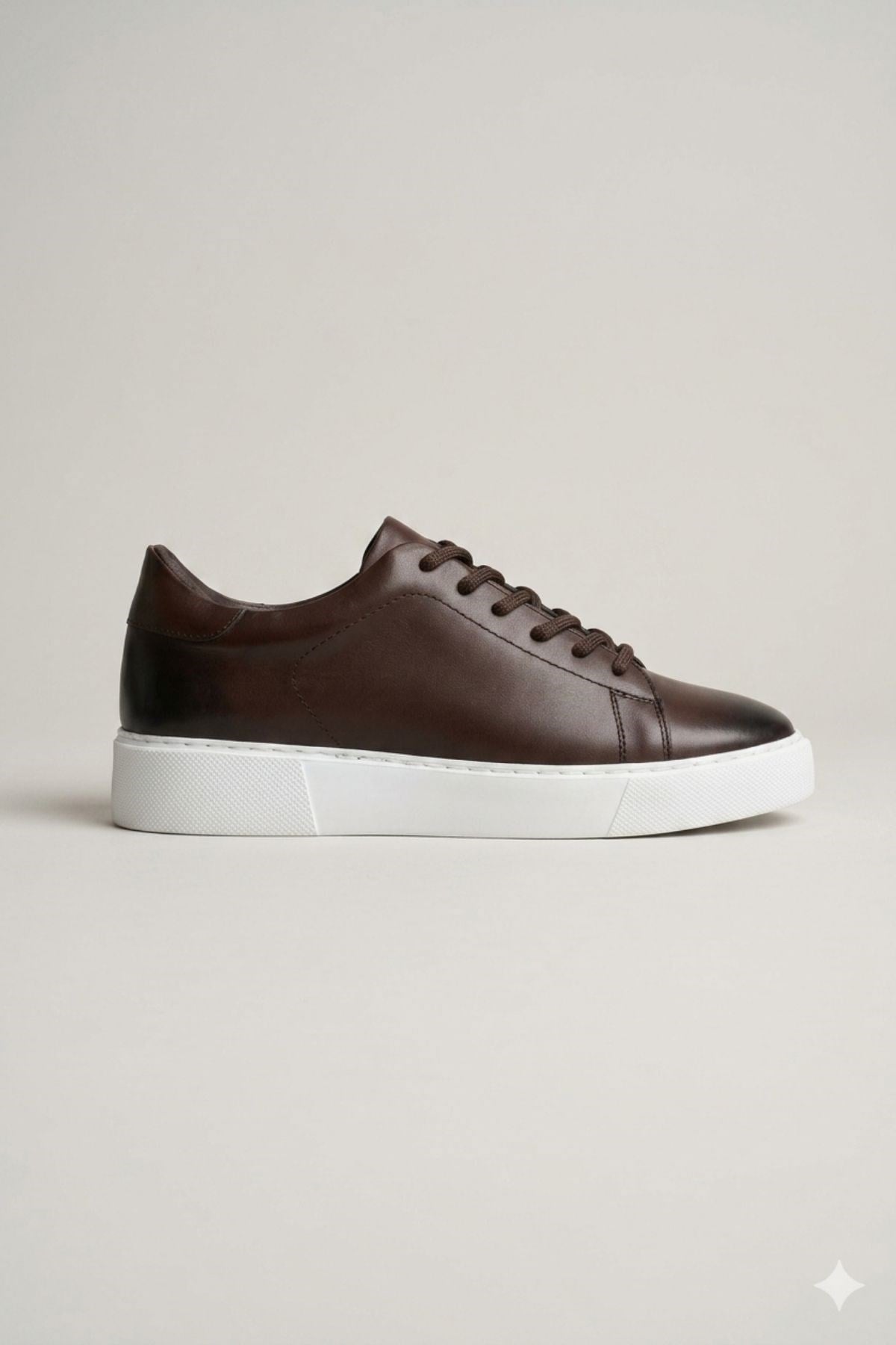 Kahverengi Beyaz Tabanlı Deri Bağcıklı Erkek Sneaker HT2137-KHV-BYZ