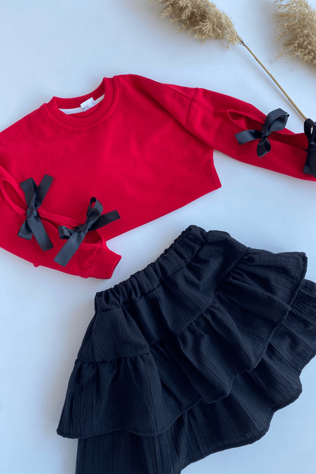 3-10 Yaş Kol Detay Bluz ve Katlı Etek Kız Çocuk Takım 