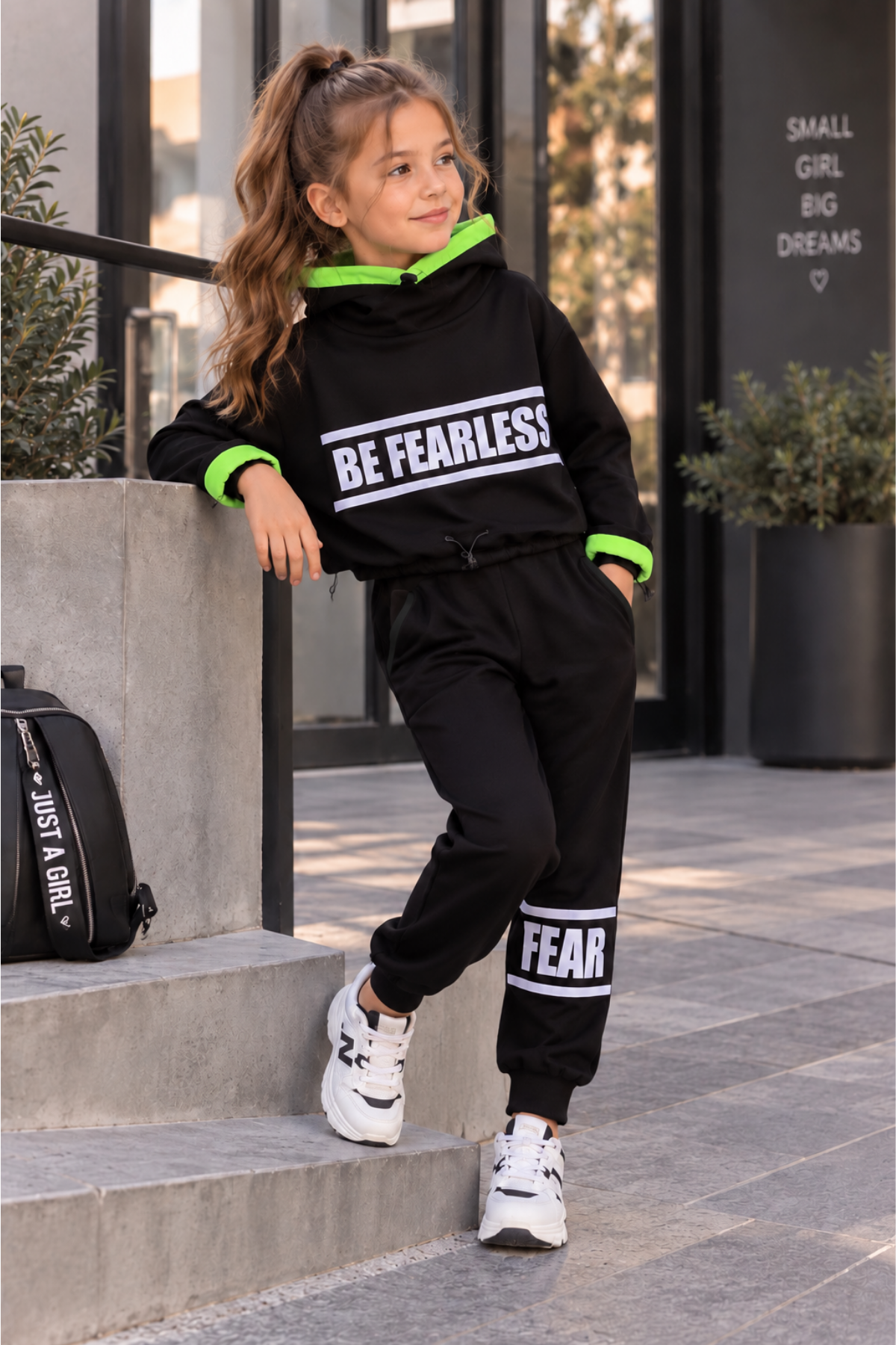 Be Fearless Balıkçı Yaka Neon Detay Kız Çocuk Eşofman Takım Siyah