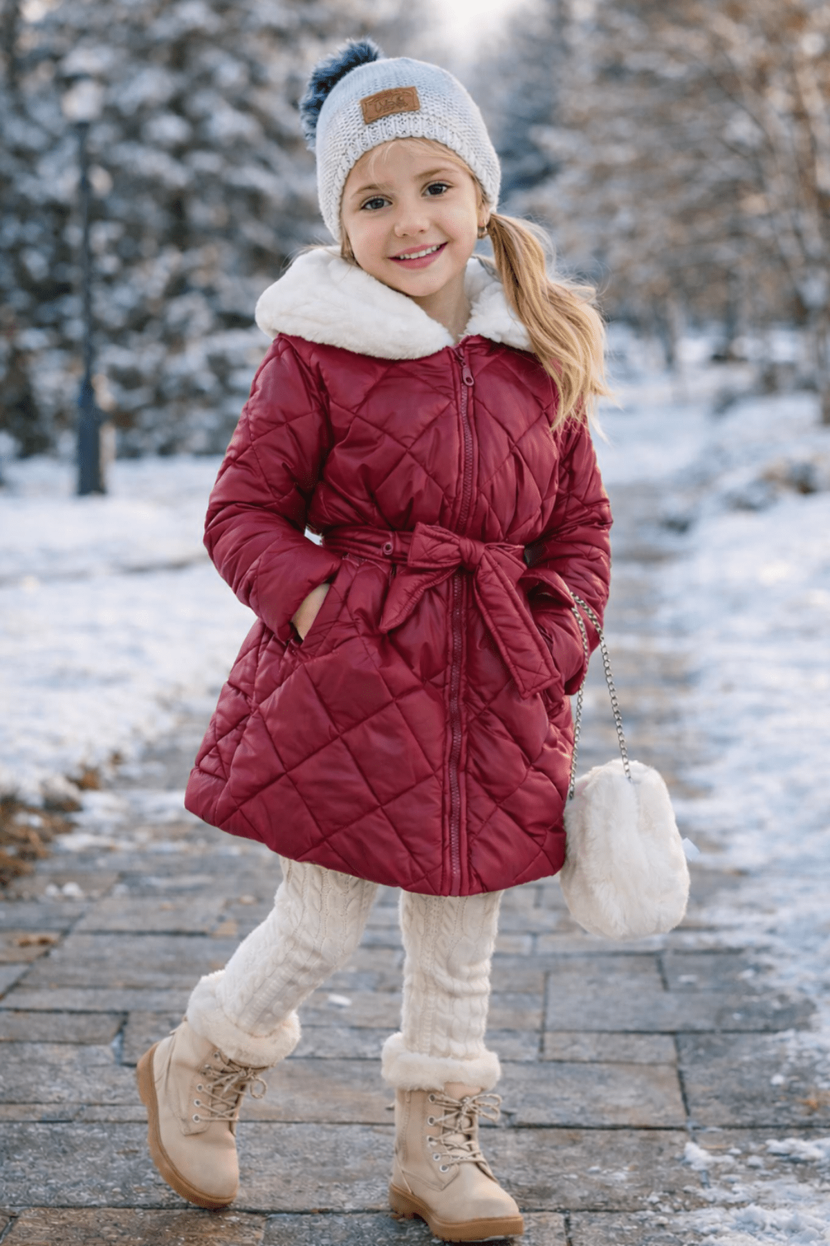 Çanta ve Bere Dahil Peluş Detay Kız Çocuk Mont