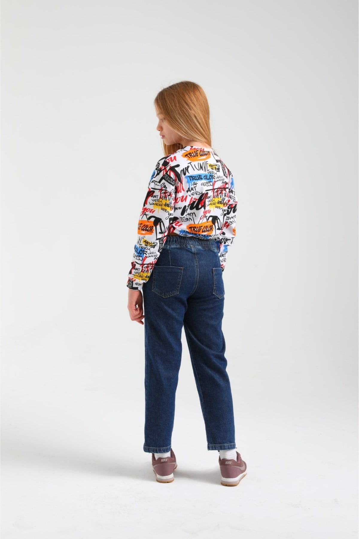 Gazete Baskılı Kız Çocuk Crop Sweatshirt