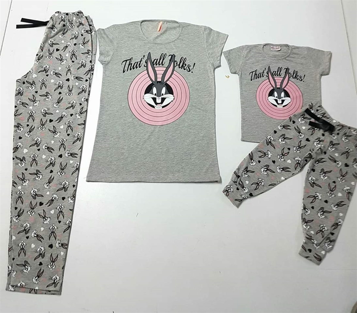 Bugs Bunny Kadın Pijama Takımı