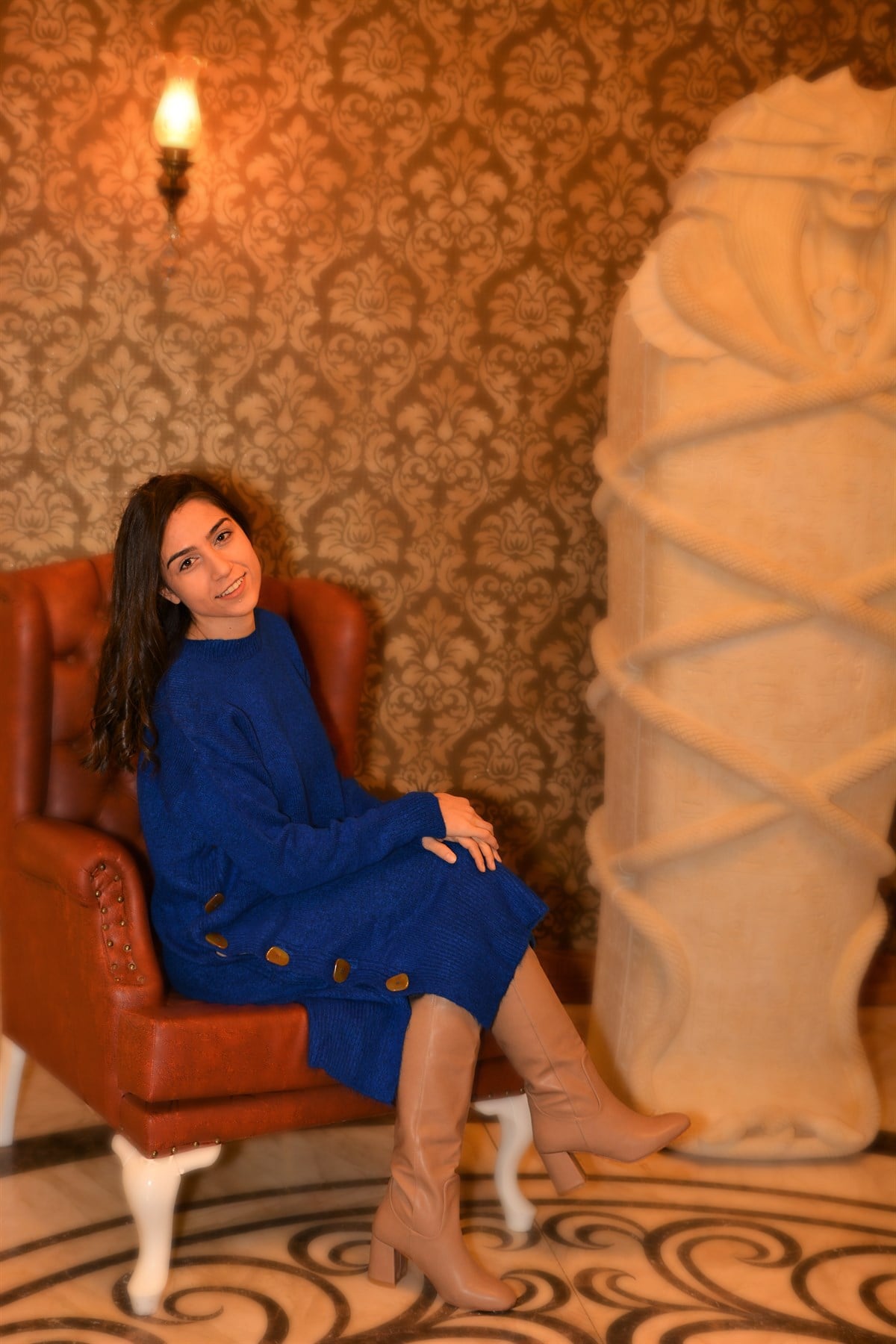 Saks Yandan Düğme Detaylı Yumoş Uzun Elbise