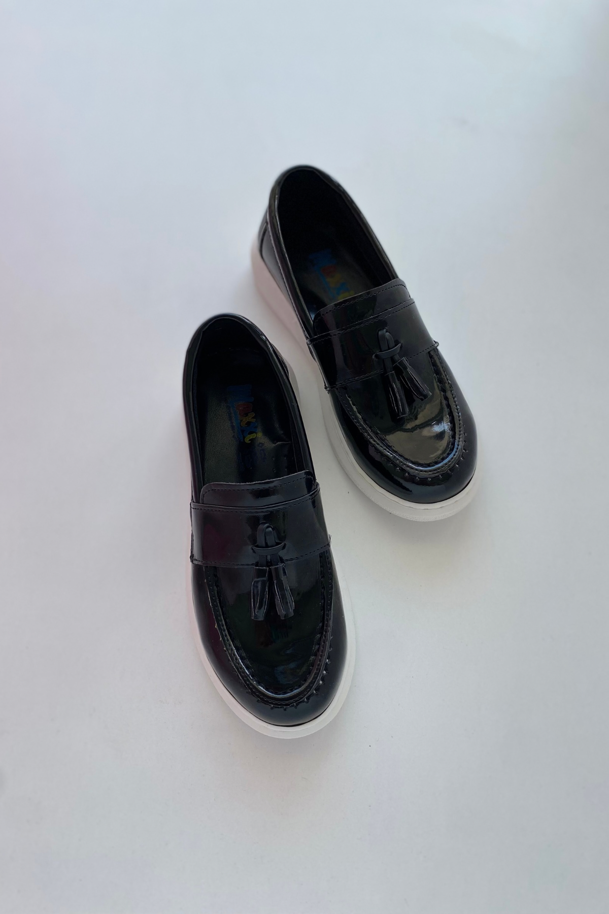 26-35 Numara Rugan Parlak Erkek Çocuk Ayakkabı Siyah