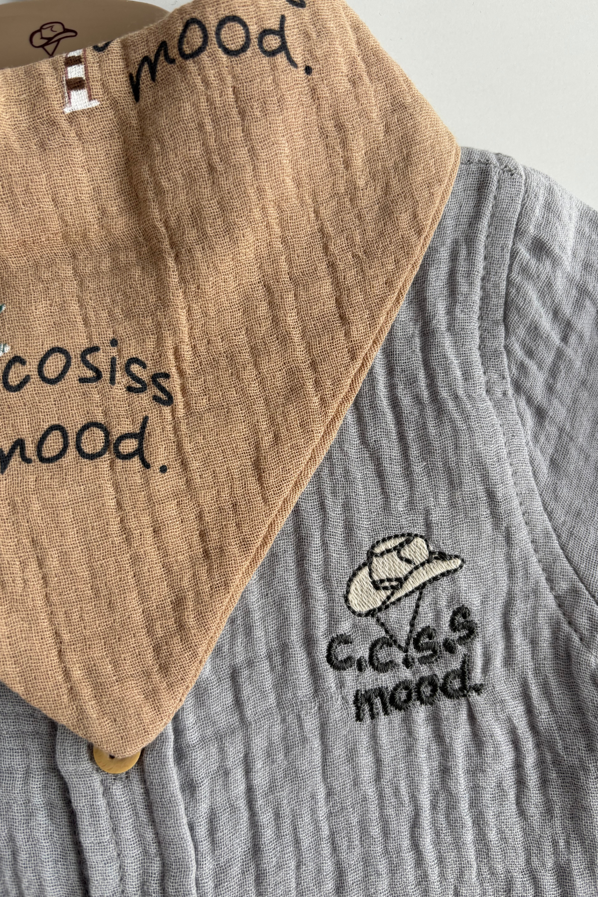 6-24 Ay Fularlı Müslin Gömlekli 2li Erkek Bebek Takım Bebe Mavi