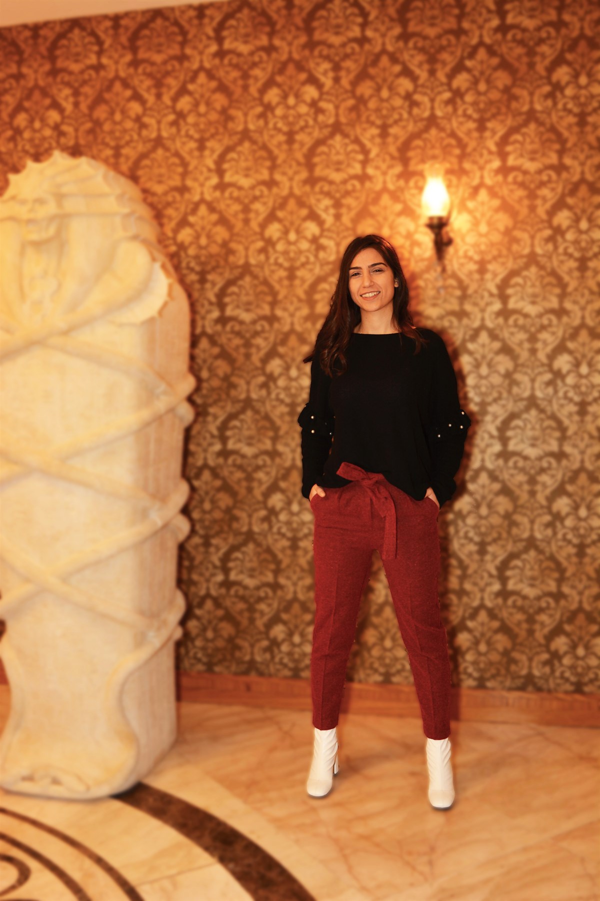 Bordo Kuşaklı Havuç Pantolon