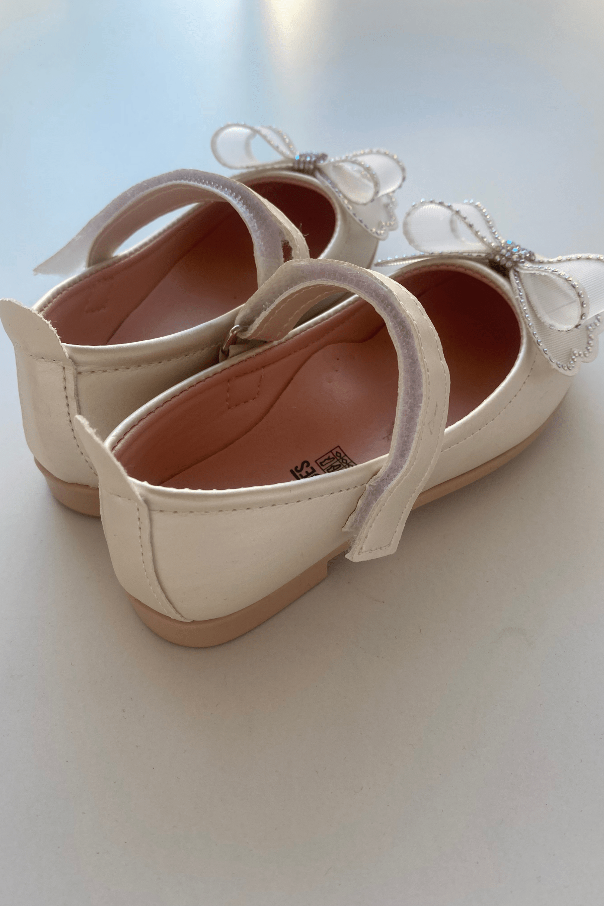 26-35 Numara Kurdela Detay Kız Çocuk Babet Krem