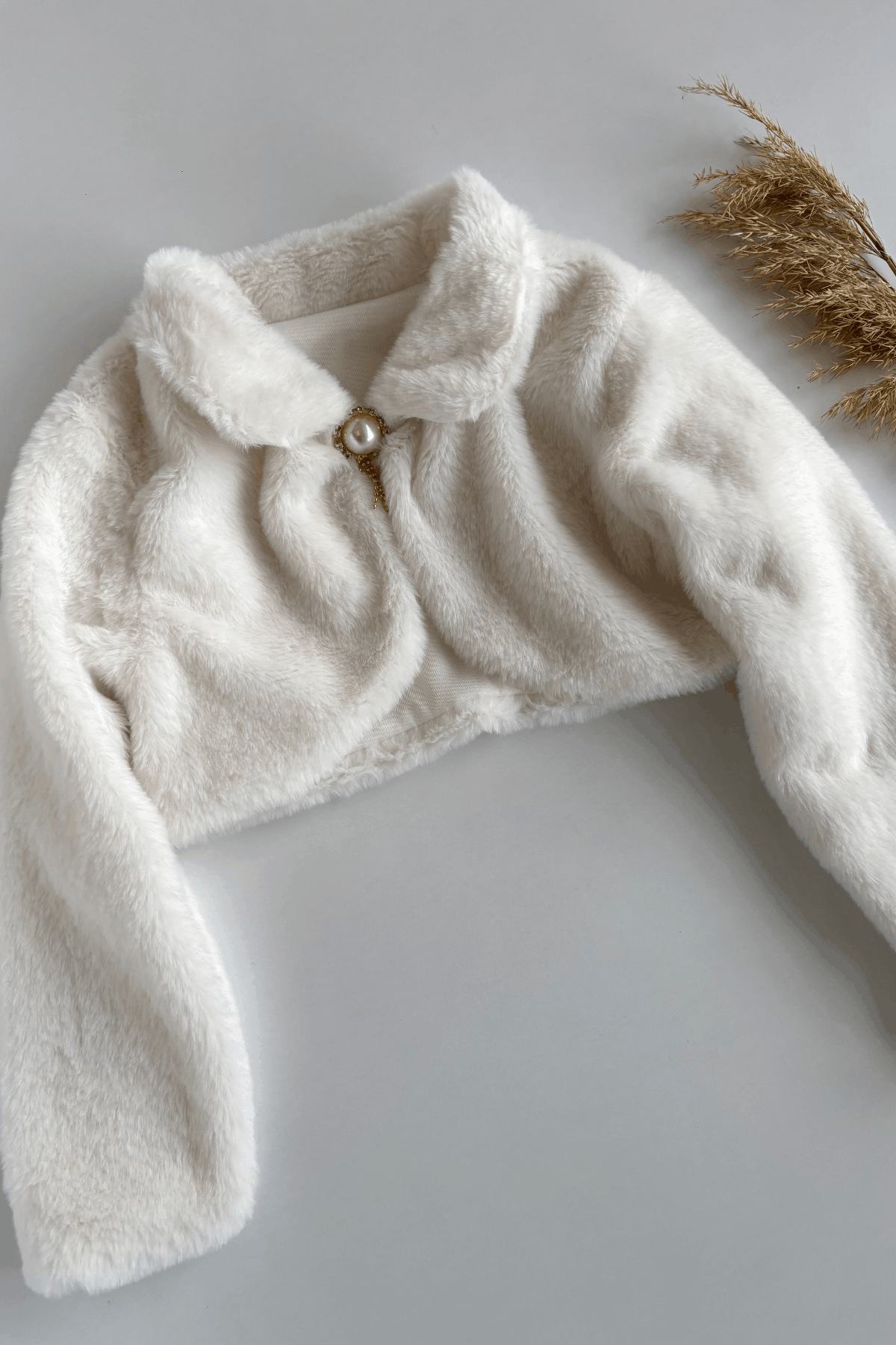 Broş Detay Kız Çocuk Peluş Bolero Krem