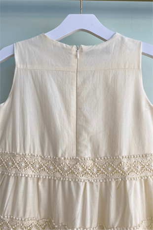 7-14 Yaş Dantelli Fistolu Elbise Ekru