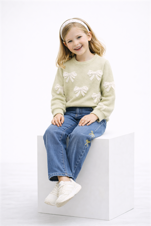 3-7 Yaş Fiyonk Nakışlı Triko Kazak ve Kot Pantolon Kız Takım Yeşil