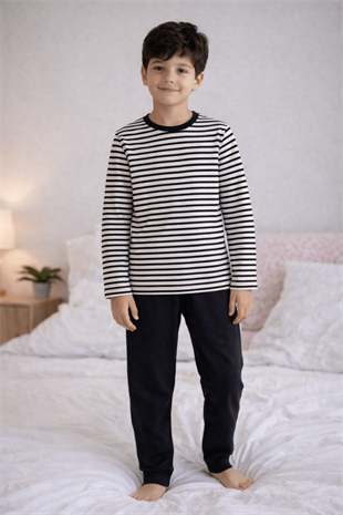 Çizgi Desen Erkek Çocuk Pijama Takımı Siyah