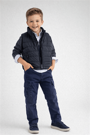 2-9 Yaş Premium Çizgi Detay Şişme Yelekli Pantolonlu 4lü Erkek Çocuk Takım Lacivert