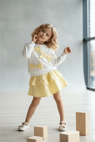 2-10 Yaş Fiyonk Detay Etekli Uzun Kol Kız Çocuk Takım Sarı