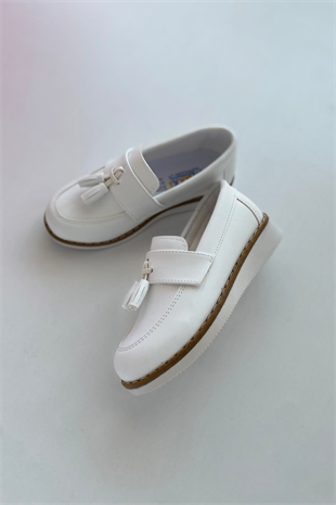 26-35 Numara Püskül Detay Erkek Çocuk Ayakkabı