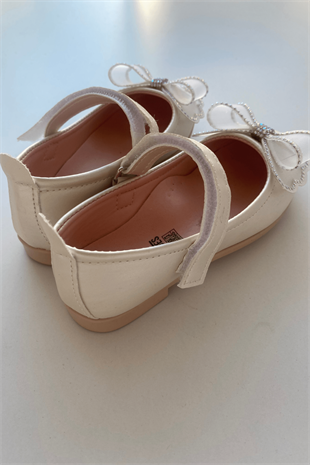 26-35 Numara Kurdela Detay Kız Çocuk Babet Krem