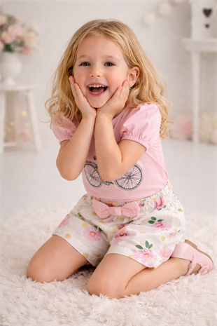 3-7 Yaş Bisikletli Alt Şortlu Çiçekli Kız Çocuk Takım Pembe