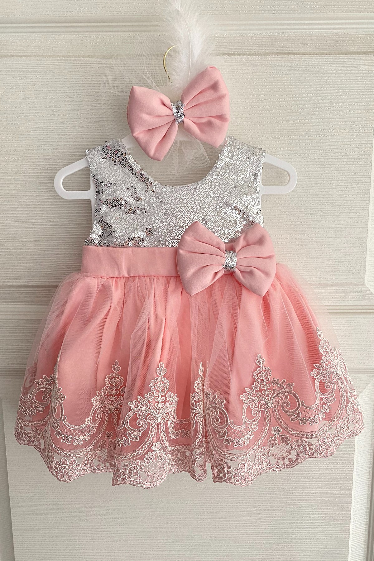 Askılı Payet ve Fiyonk Detay Bebek Elbise Mevlütlük Pembe
