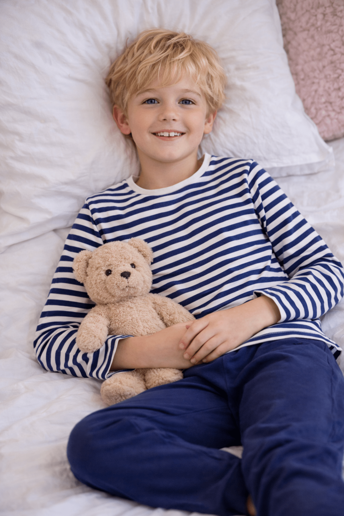 Çizgili Desen Erkek Çocuk Pijama Takımı Lacivert