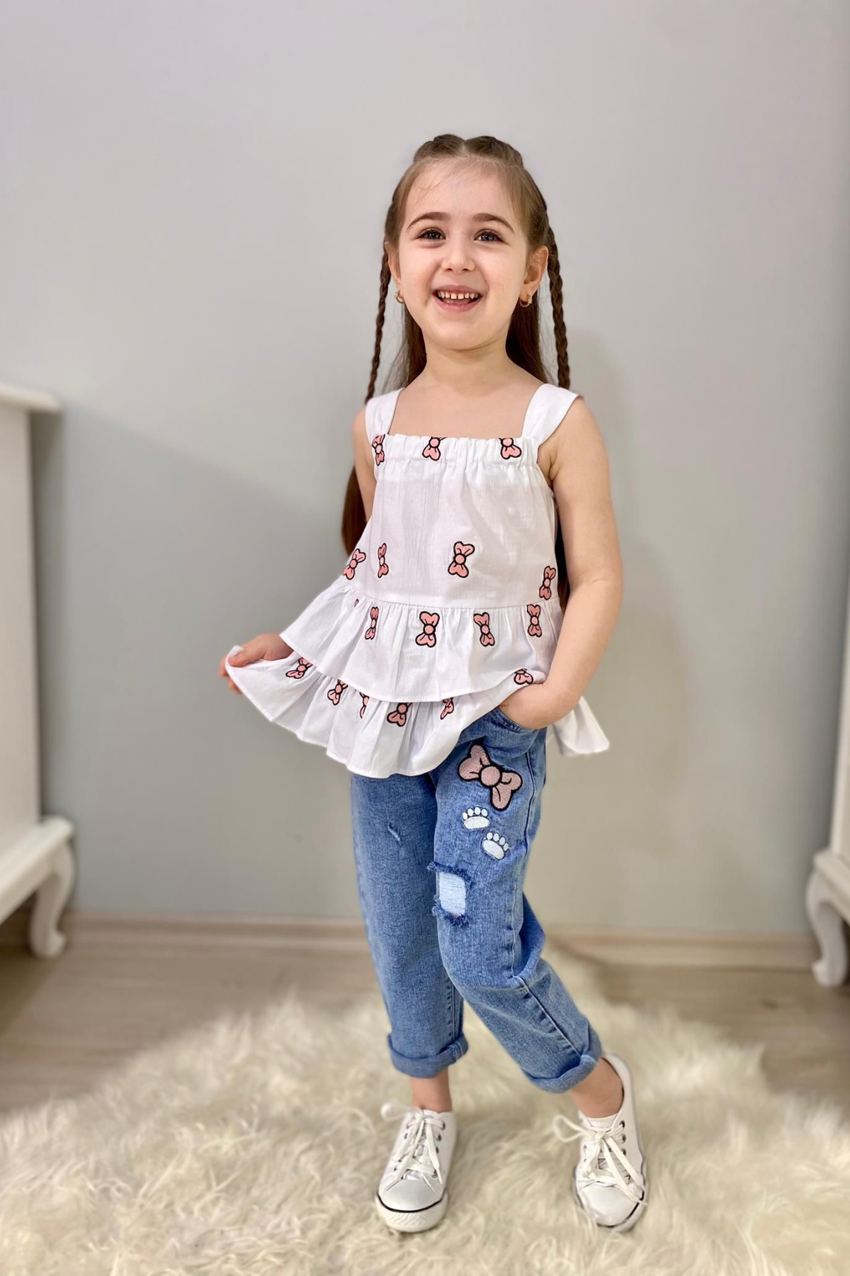 3-10 Yaş Fiyonk Detay Bluz ve Kot Pantolon Seti