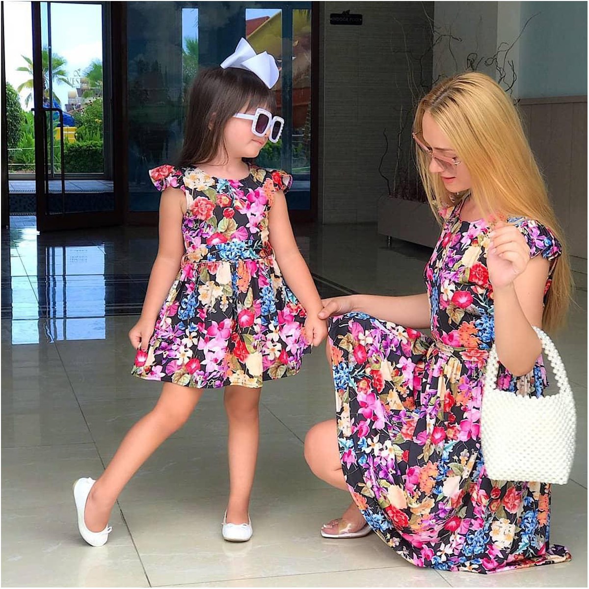 Sırt Detay Çiçek Desen Anne Kız Elbise