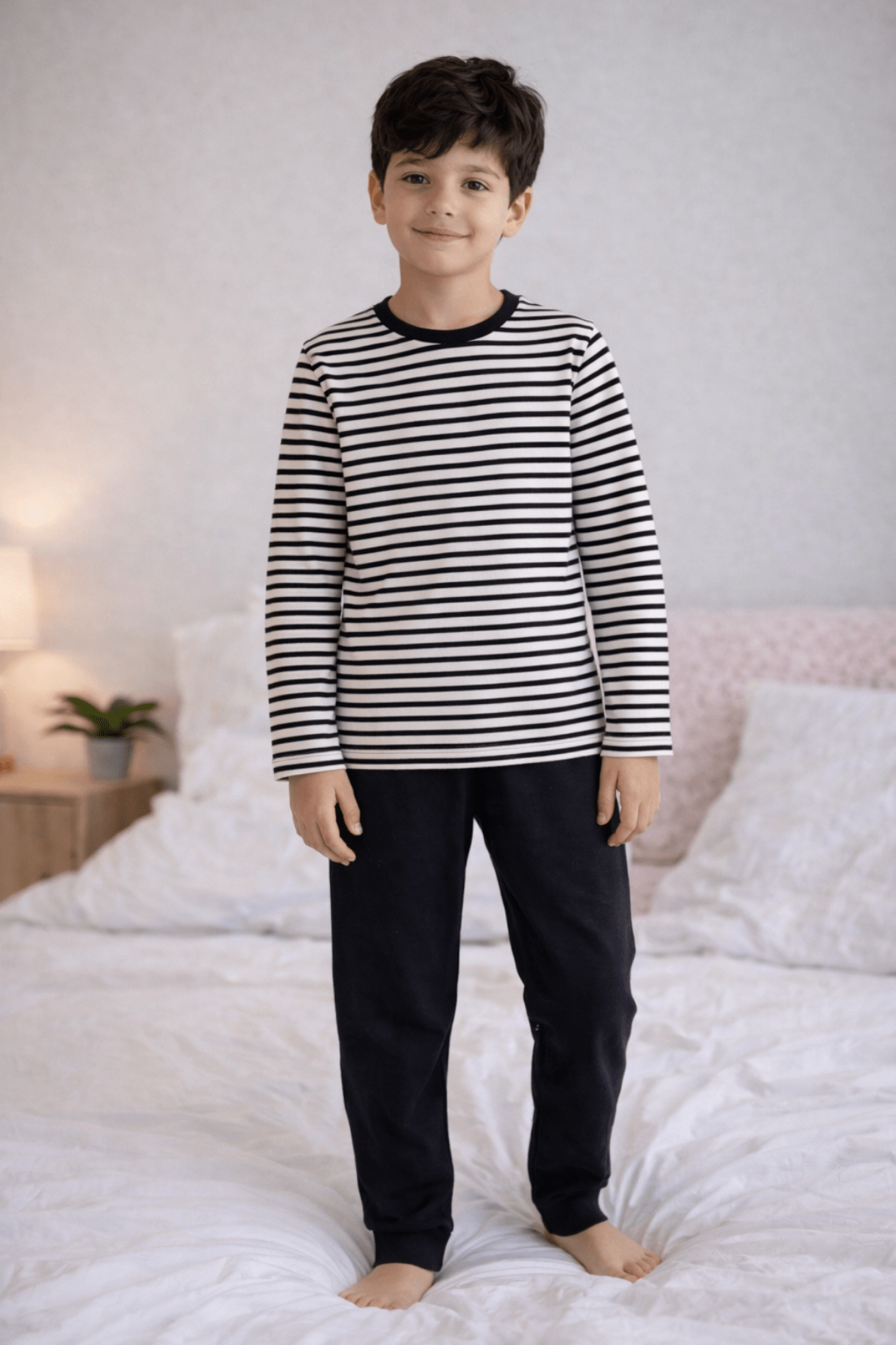 Çizgi Desen Erkek Çocuk Pijama Takımı Siyah