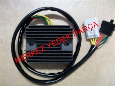 DUCATI MONSTER KONJEKTÖR