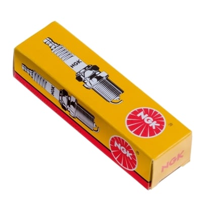 SUZUKI VL800 BUJİ