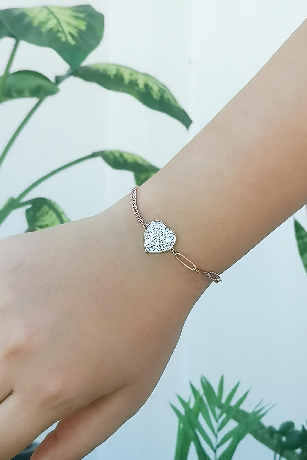 Rose Gold Kaplama Zirkon Taşlı Kalpli Çelik Bileklik