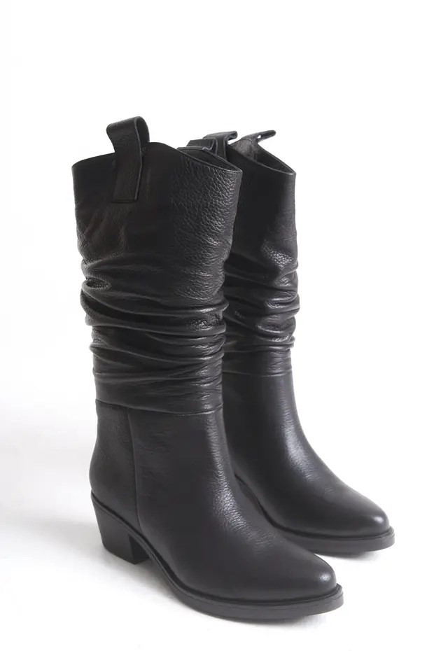DİNA KADIN WESTERN BOT 