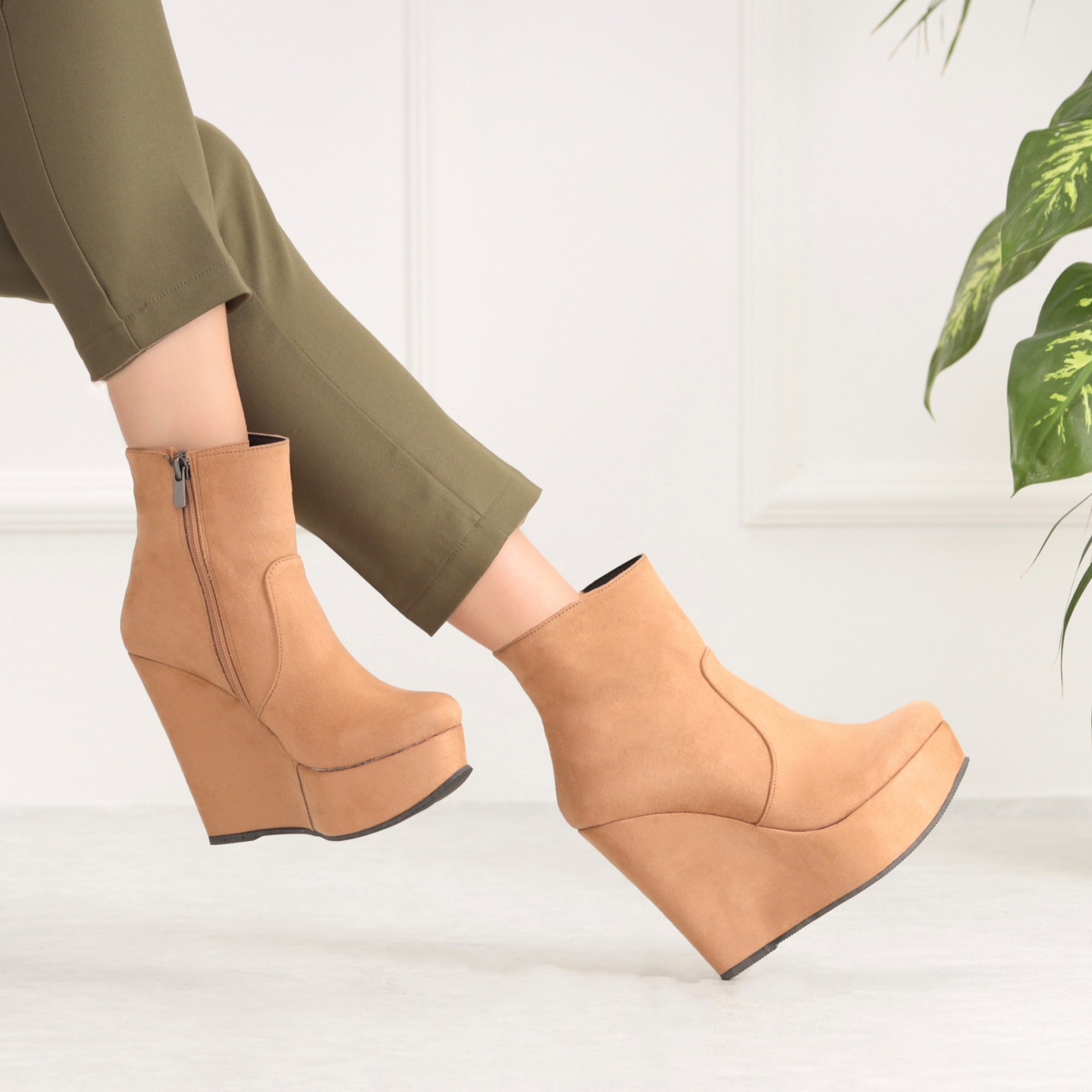 Bihter Süet Camel Dolgu Topuk Bot